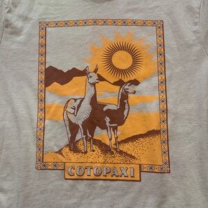 Cotopaxi graphic tee t-shirt alpaca llama women’s size small